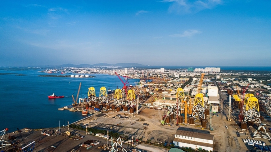 UK energy firms explore offshore wind infrastructure at PTSC Port